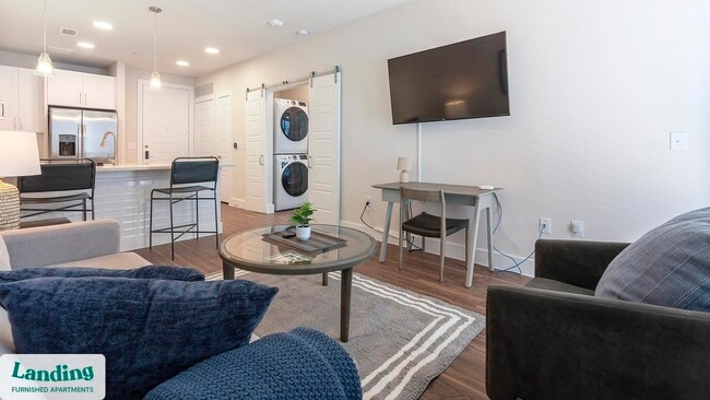 Photo - 15950 Chase Hill Blvd Unidad 1205.1407518