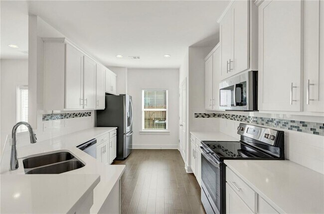 Photo - 1903 Plainsboro Dr