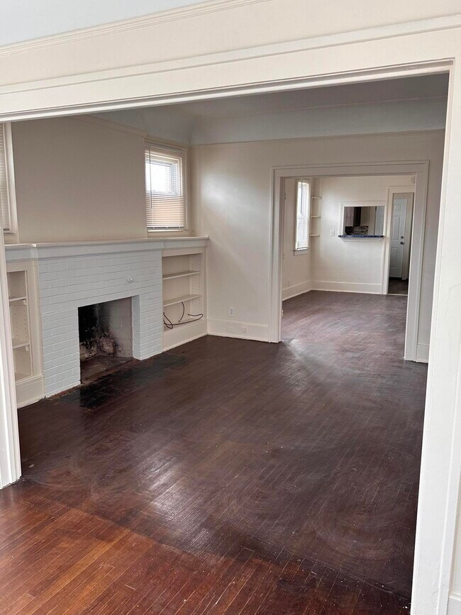 Photo - 2293 W Philadelphia St