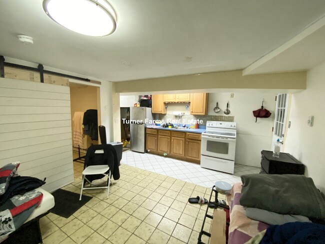 Photo - 688 Parker St Apartments Unit 1
