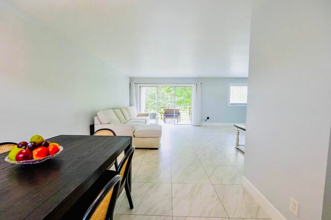 Photo - 725 Lori Dr Unit 212