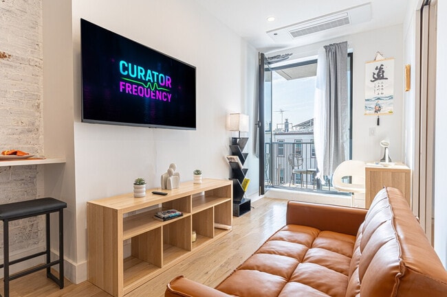 Building Photo - 242 Schaefer St Unit SI ID1515248P