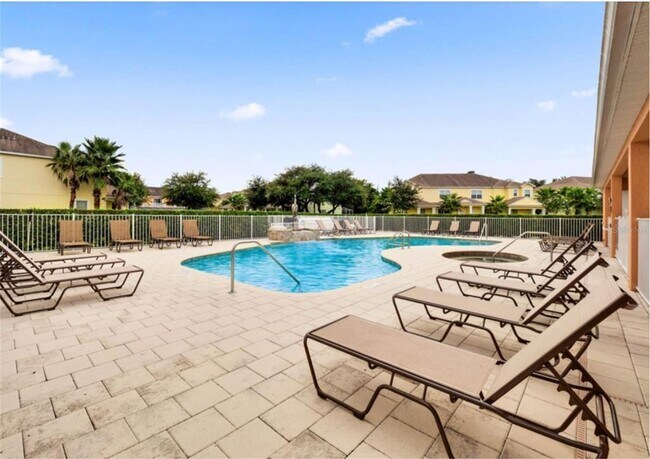 Photo - 17406 Serenidad Blvd