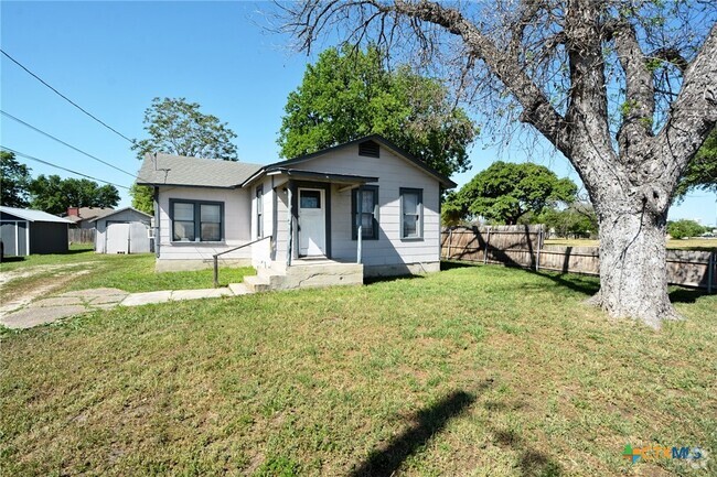 Building Photo - 122 Perryman St Rental