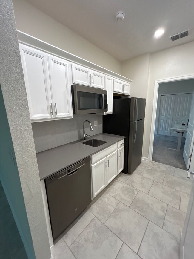 Photo - Beautiful home - Mother-in-law suite!