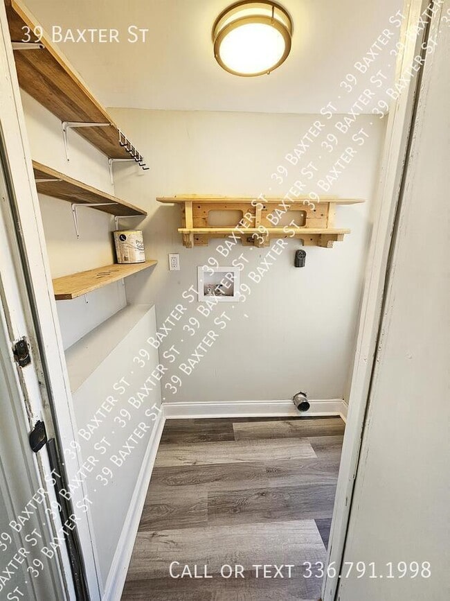 Photo - 39 Baxter St