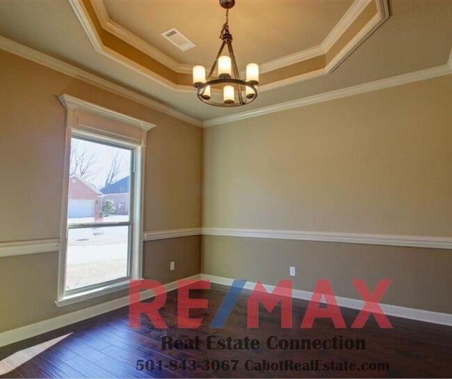 18 Shadow Creek Dr