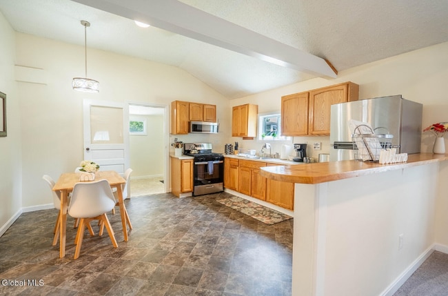 Photo - 519 Sullivan Way