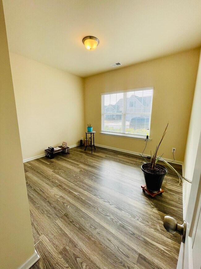 Photo - Awesome Home within Cartersville City Limits