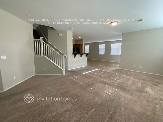 Photo - 8117 RedBud Vine St