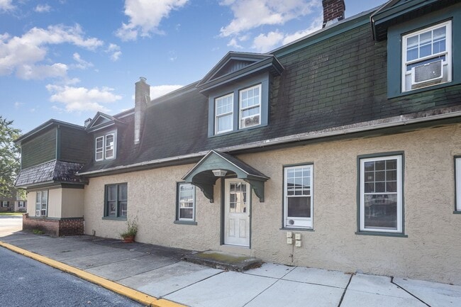 Photo - 342 N Cedar St Unit 238 E Lincoln Ave