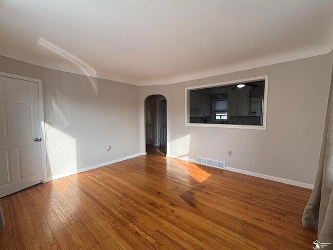 Photo - 1273 Lindbergh St Unit 2