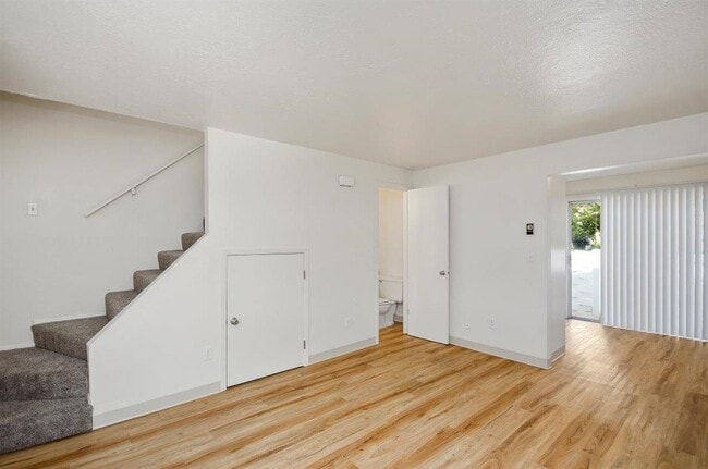 Building Photo - Sugar Pine Rental