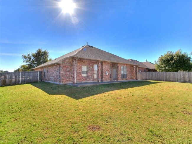 Photo - 8401 NW 107th St