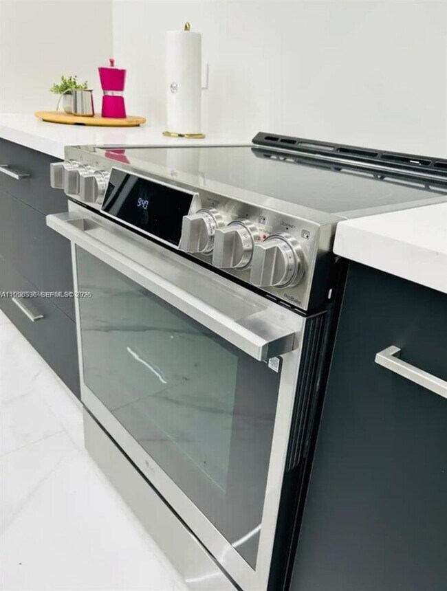 Photo - 2612 SW 12th St