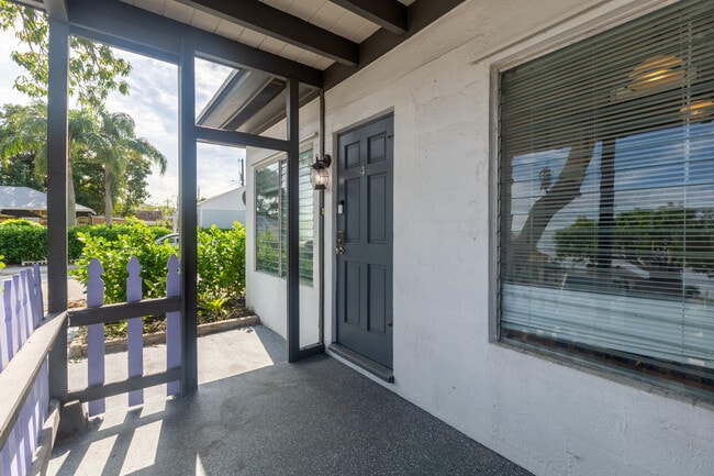 Photo - 131 S Federal Hwy Unidad 4