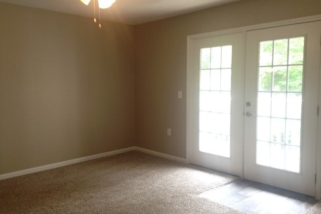 Photo - Balsam Mountain Apartments