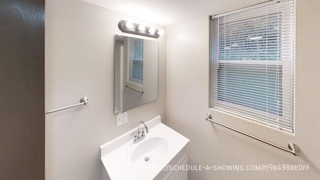 Photo - 701 Grove St Unit #9