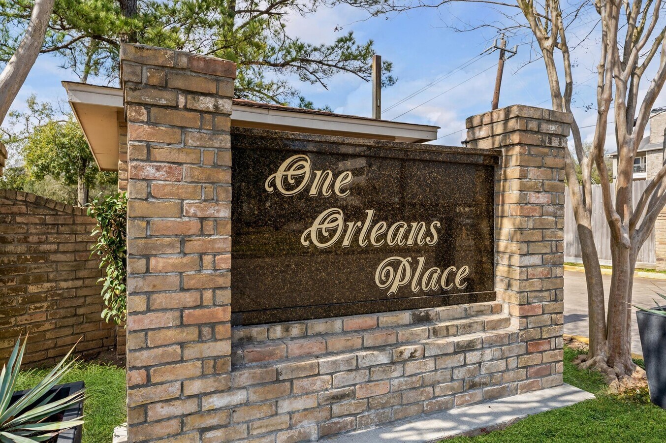 Photo - 2800 Jeanetta St Unidad 1402