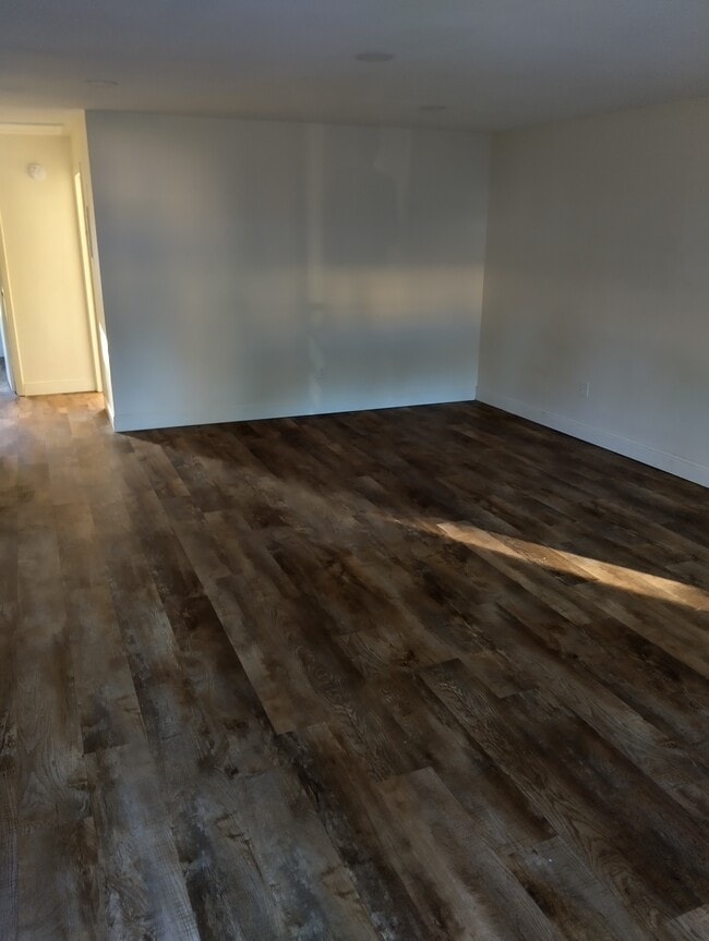 Photo - 2305 86th Ave