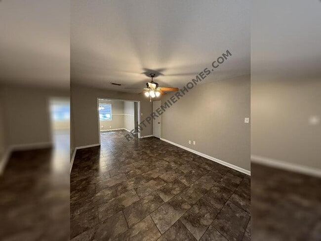 Photo - 1405 Stone St