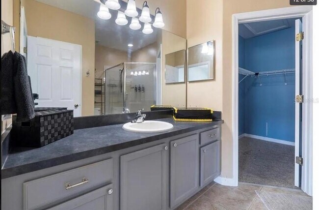 Photo - 2492 Seven Oaks Dr