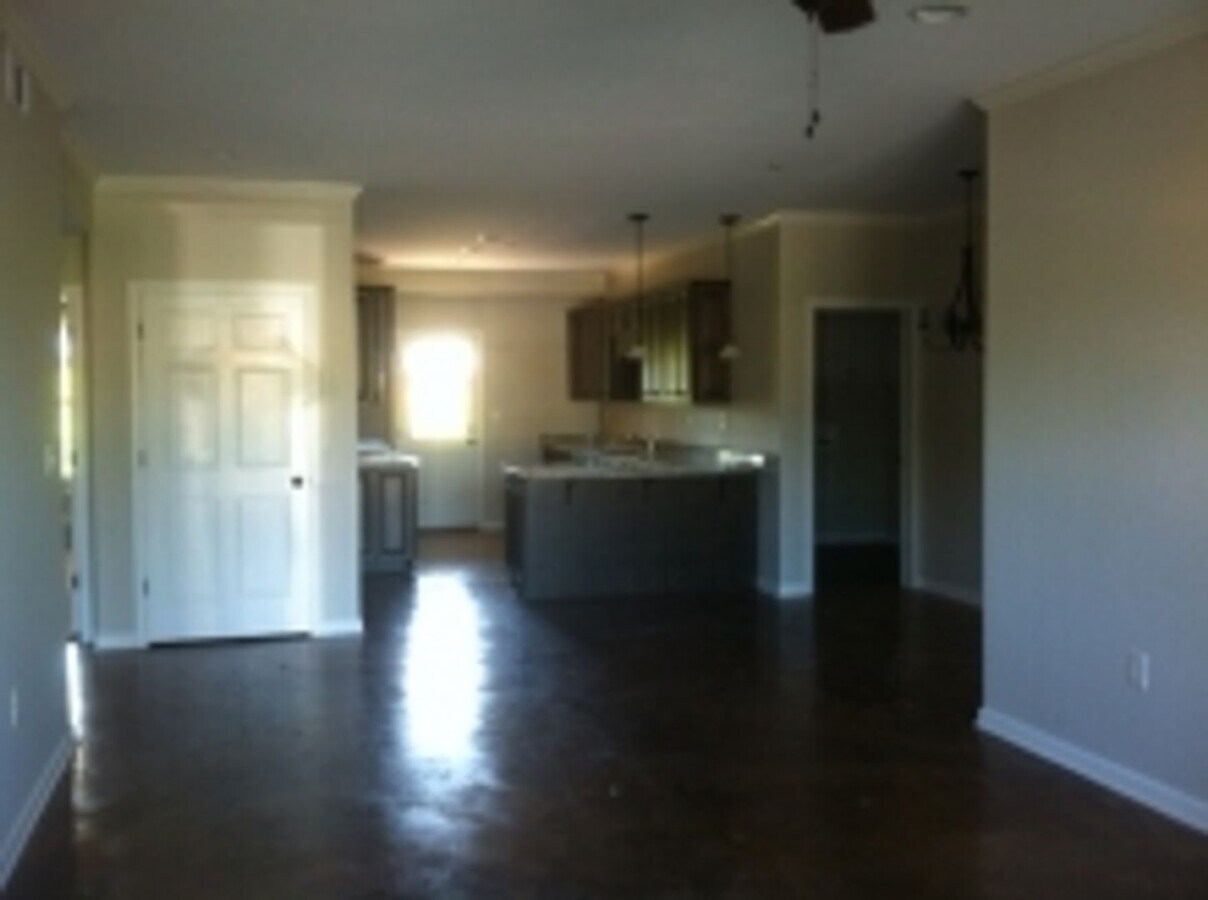 Photo - Roll Tide Condos
