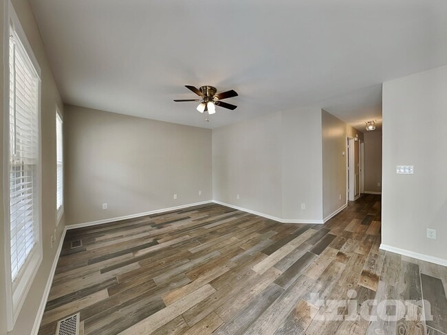 Photo - 1117 Woodbriar St