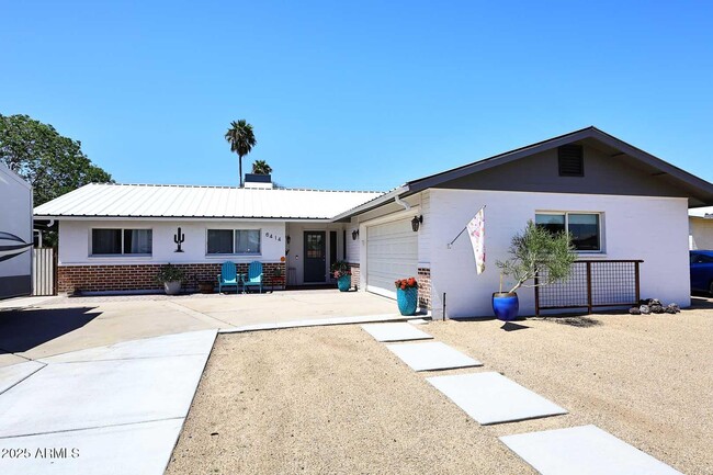 Photo - 6414 N 87th St Casa