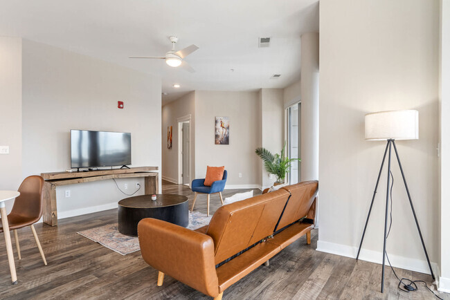 Building Photo - 530 Massachusetts Ave Unit ID1074003P Rental