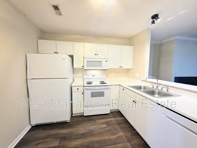 Photo - 302 Bubble Creek Ct Unidad 2