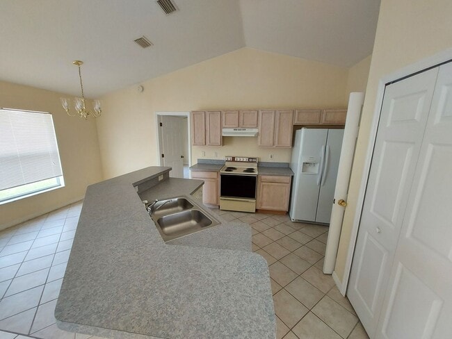 130 Juniper Loop Cir