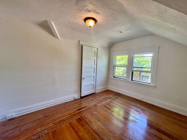 Photo - 3305 E Overlook Rd Unit 3