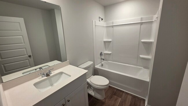 Photo - 137 Indigo Pl