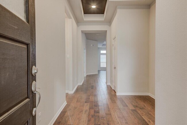 Photo - 216 Allegrini St