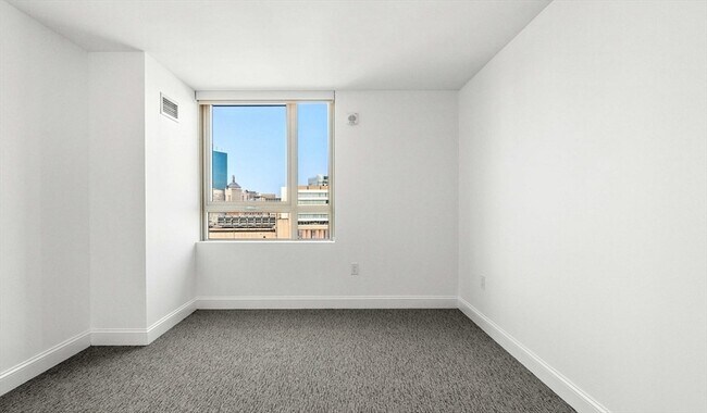 Building Photo - 99 Kneeland St Unit 1403 Rental