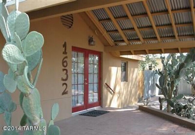 Photo - Central Location - 2 beds 1 bath