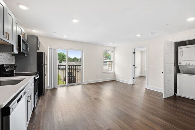 Photo - 7620 Ridge Ave