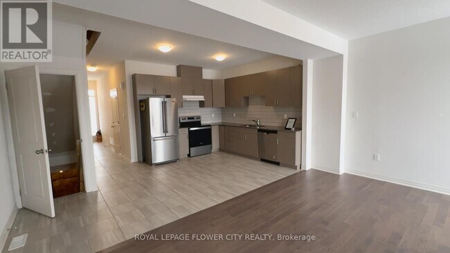 Photo - 92 Middleton St