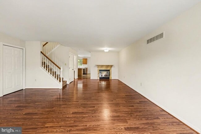 Photo - 1802 Harrison Ct