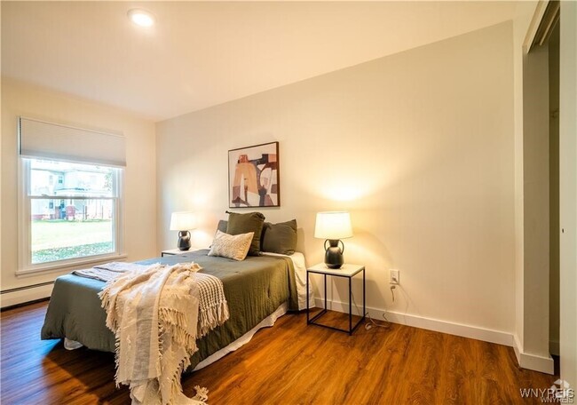 Building Photo - 538 Linwood Ave Rental