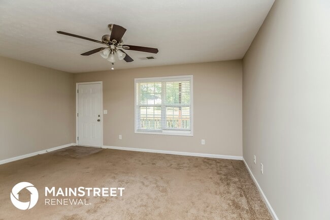 Photo - 145 Mountain Way