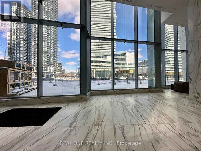 Photo - 448 Burnhamthorpe Rd W Unit 3107