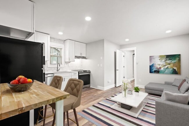 Photo - August 2026 Prelease! 1 Bedroom in North Boulder