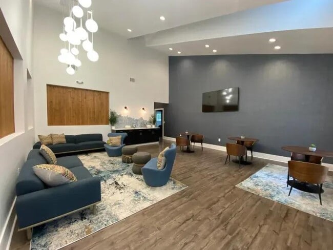 Photo - Cumberland Pointe