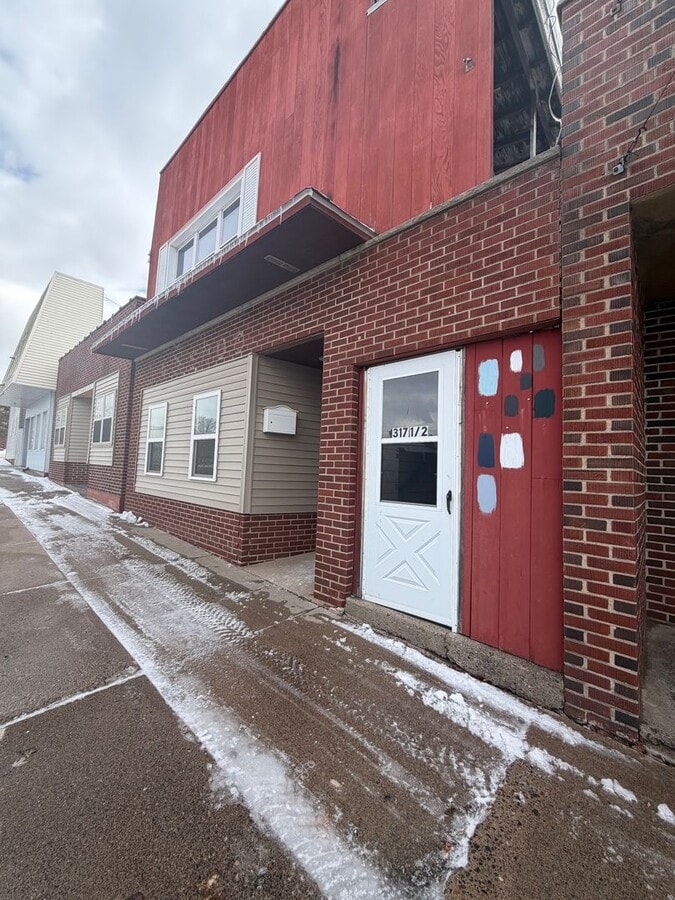 Photo - 317 Main St Unit 1