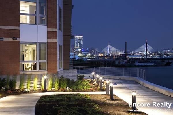 Photo - 126 Border St Unidad 229