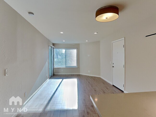 Photo - 2524 T St Unit 14