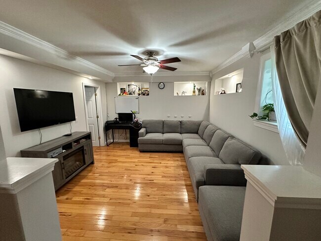 Photo - 3240 Hummingbird Dr Unit Basement for rent in Canton 30115