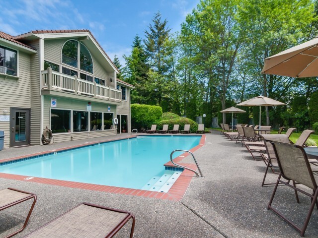 Pool - Alderwood Heights Apartments